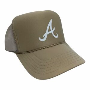 NEW VINTAGE STYLE ATLANTA ATL TAN CREAM TRUCKER HAT CAP ADULT S…